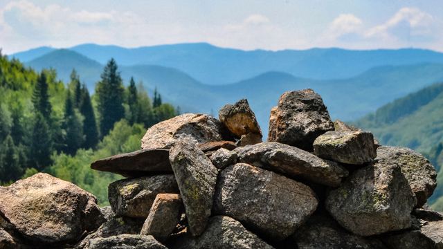 Landscape photograph 9 of 14 by Matej Holek